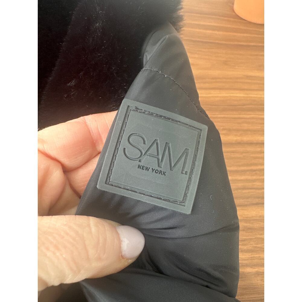 SOLD - Picture 7 of 9